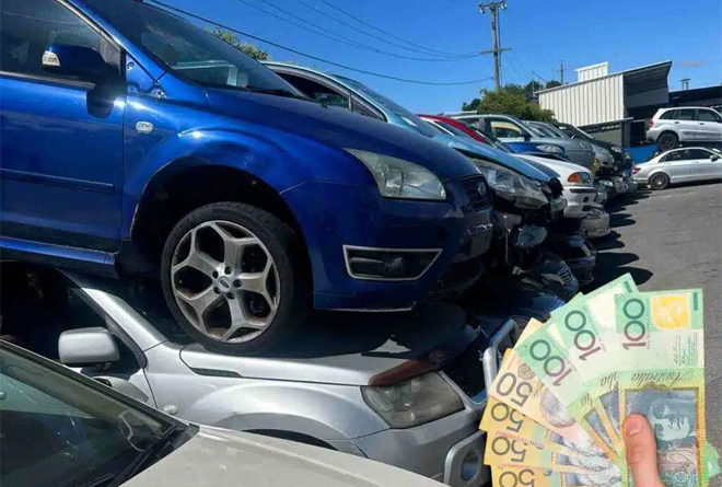 cash with old car